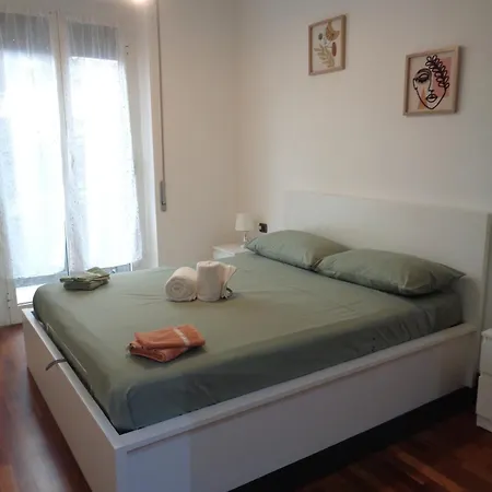 La Casa Di Samu - Intero 2 Servizi